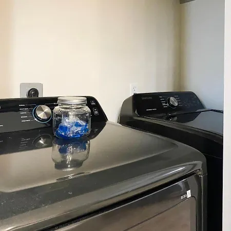 Quiet 2Br 2Ba, Laundry, Wi-Fi, Near Shops & Restos Apartment McAllen Exterior photo
