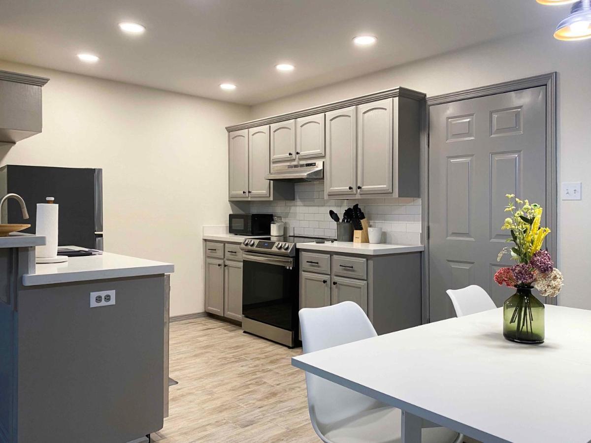 Quiet 2br 2ba, Laundry, Wi-fi, Near Shops & Restos McAllen